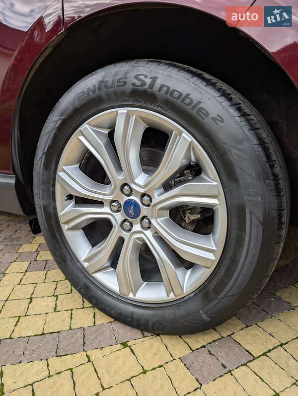 Внедорожник / Кроссовер Ford Edge 2019 в Ужгороде