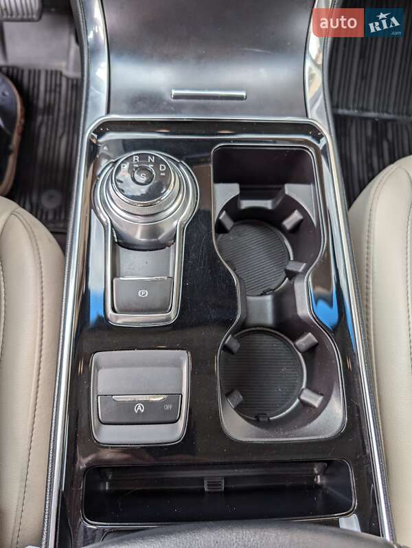 Внедорожник / Кроссовер Ford Edge 2019 в Ужгороде