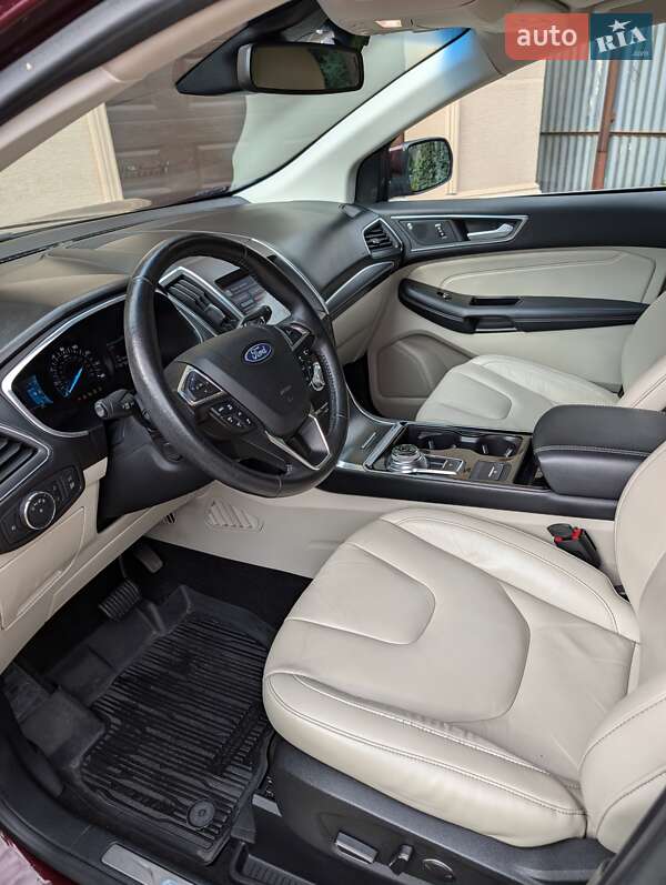 Внедорожник / Кроссовер Ford Edge 2019 в Ужгороде