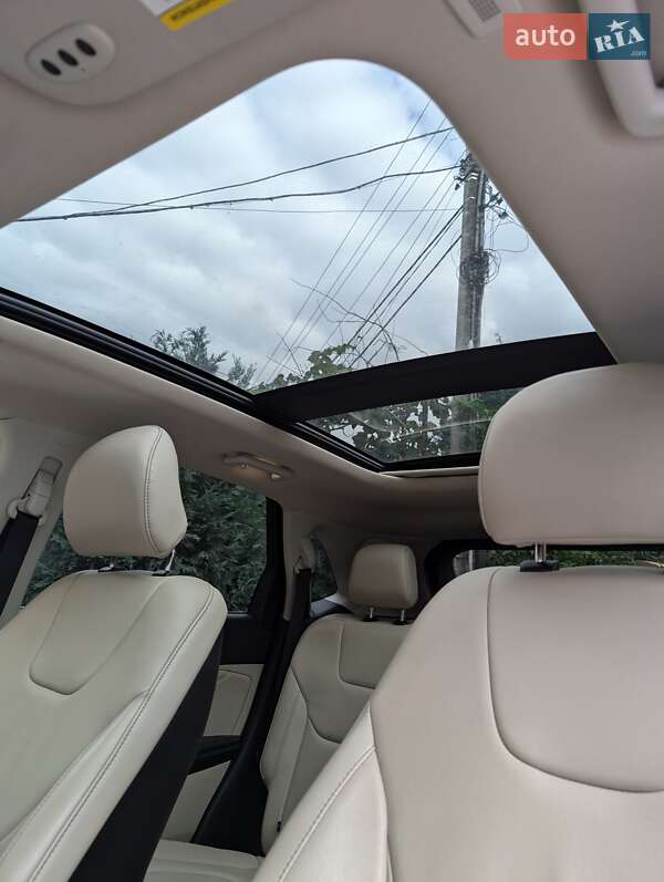 Внедорожник / Кроссовер Ford Edge 2019 в Ужгороде