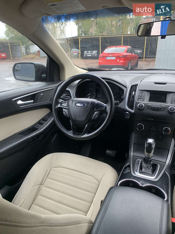 Внедорожник / Кроссовер Ford Edge 2015 в Сумах