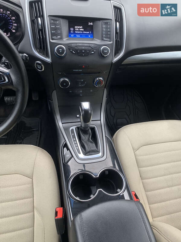 Внедорожник / Кроссовер Ford Edge 2015 в Сумах