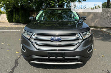 Внедорожник / Кроссовер Ford Edge 2016 в 