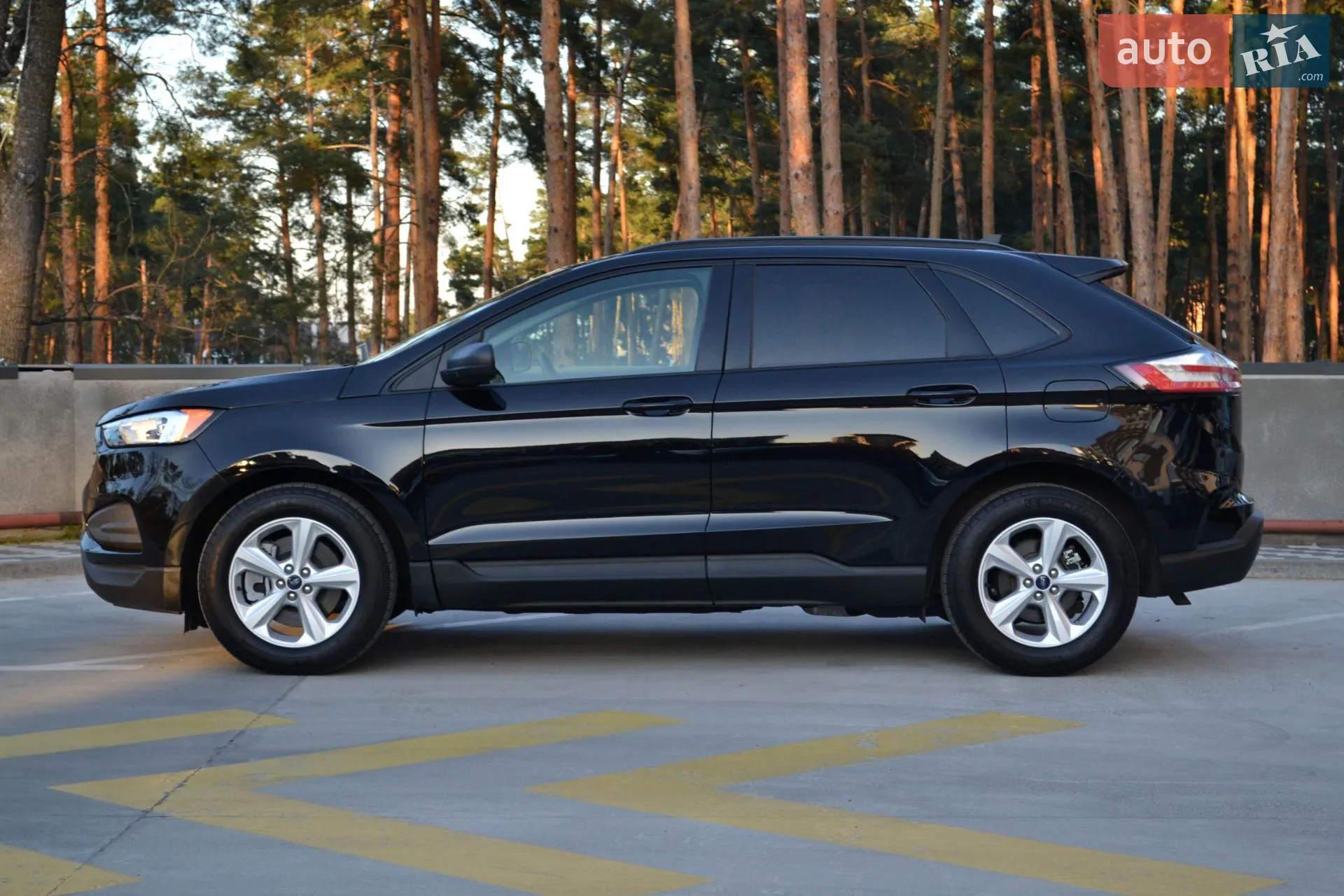 2021 Ford Edge - фото 1