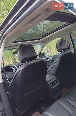 Позашляховик / Кросовер Ford Edge 2015 в Казанці