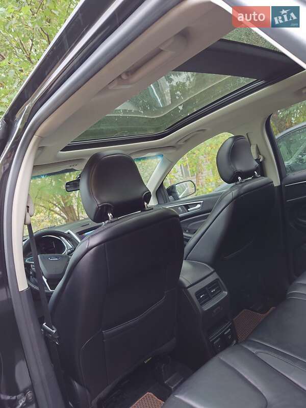Внедорожник / Кроссовер Ford Edge 2015 в Казанке