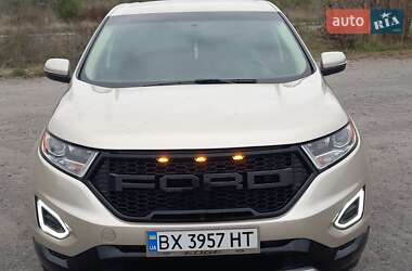 Позашляховик / Кросовер Ford Edge 2017 в 