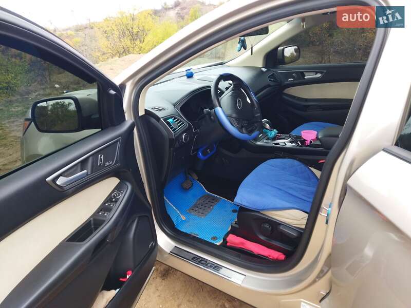Внедорожник / Кроссовер Ford Edge 2017 в Кривом Роге фото 5 Внедорожник / Кроссовер Ford Edge 2017 в Кривом Роге