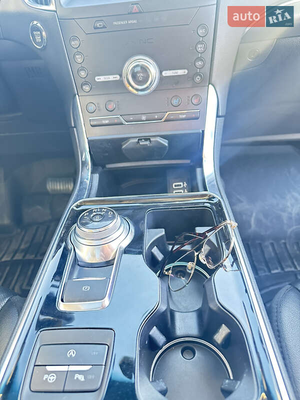 Позашляховик / Кросовер Ford Edge 2019 в Одесі фото 12 Позашляховик / Кросовер Ford Edge 2019 в Одесі