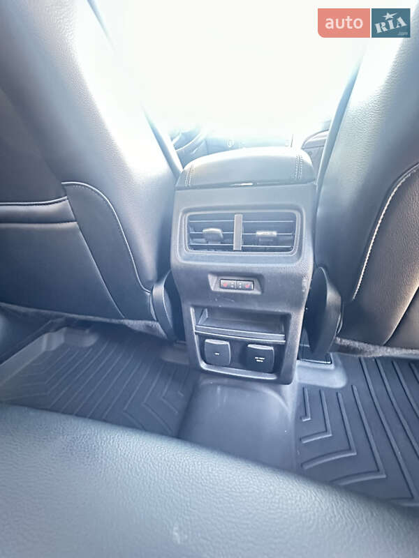 Позашляховик / Кросовер Ford Edge 2019 в Одесі фото 17 Позашляховик / Кросовер Ford Edge 2019 в Одесі