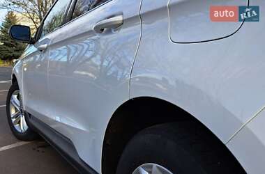 Внедорожник / Кроссовер Ford Edge 2019 в 