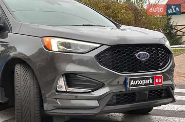 Позашляховик / Кросовер Ford Edge 2019 в 