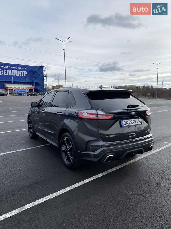 Внедорожник / Кроссовер Ford Edge 2019 в Кременце