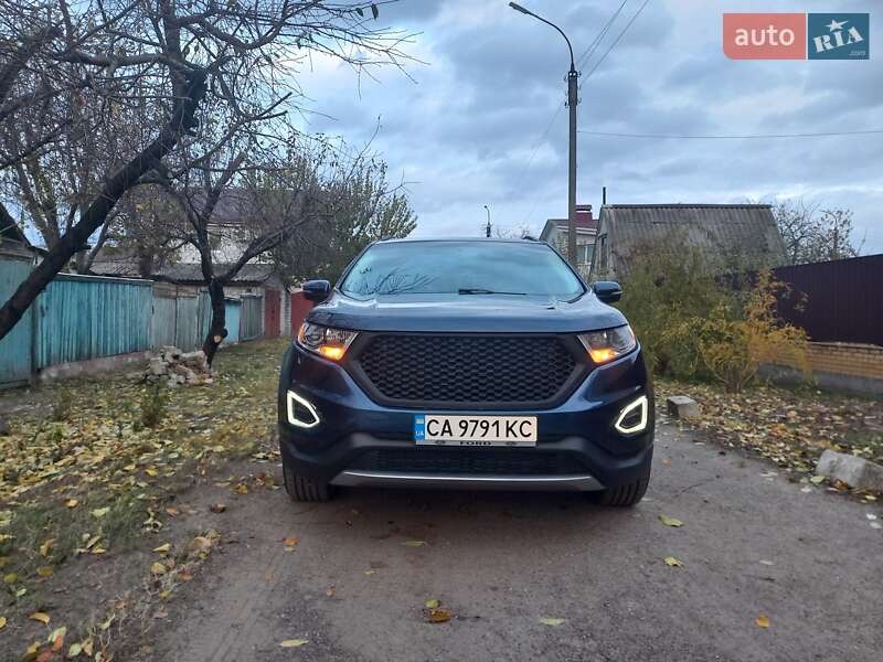 Внедорожник / Кроссовер Ford Edge 2016 в Черкассах