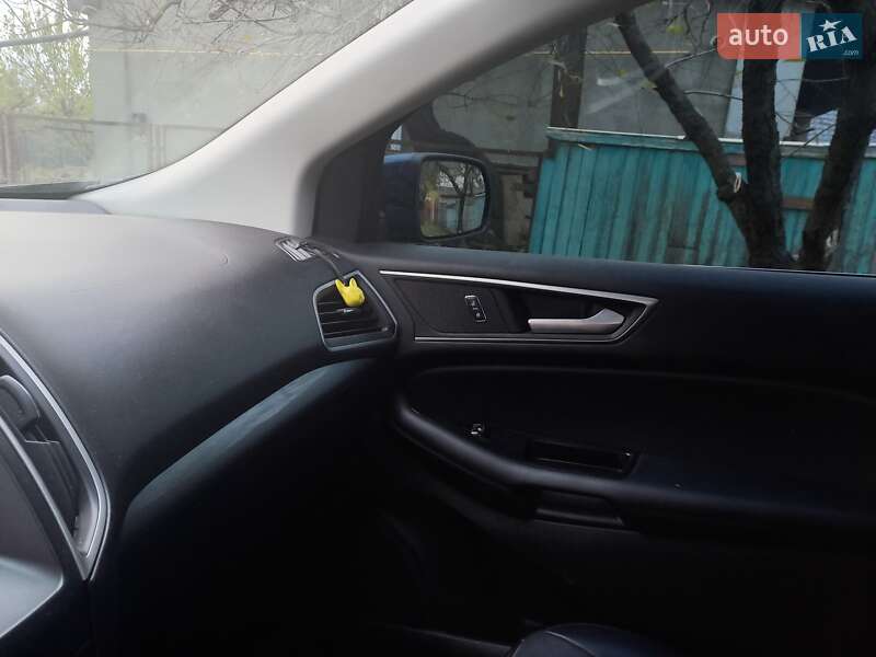 Внедорожник / Кроссовер Ford Edge 2016 в Черкассах