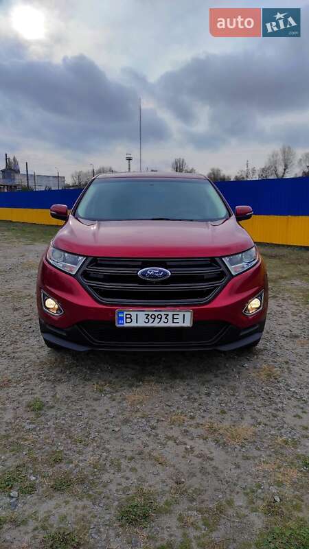 Внедорожник / Кроссовер Ford Edge 2015 в Горишних Плавнях
