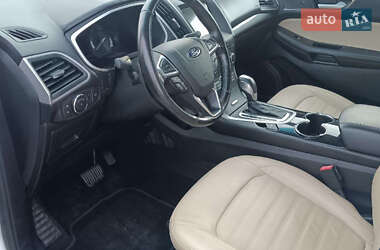 Внедорожник / Кроссовер Ford Edge 2016 в 