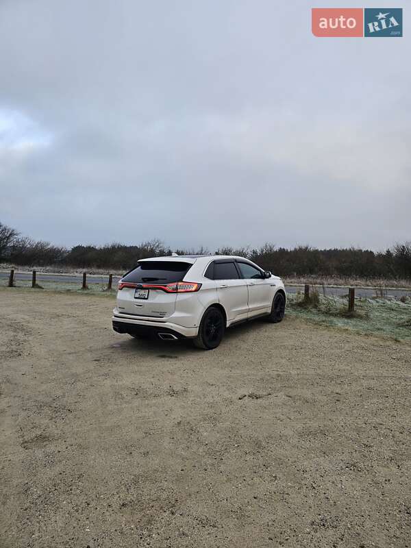Внедорожник / Кроссовер Ford Edge 2015 в Львове