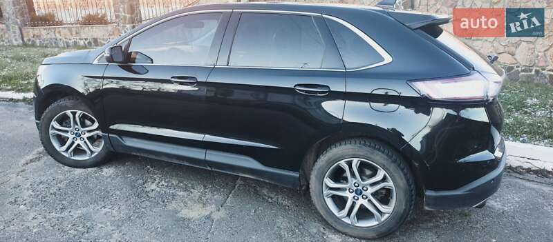 Позашляховик / Кросовер Ford Edge 2015 в Дубровиці