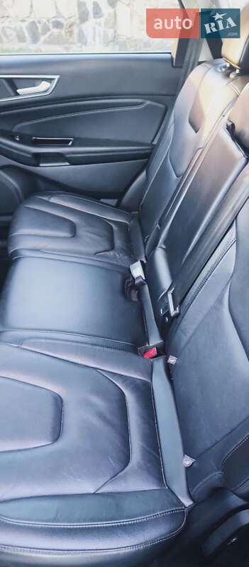 Позашляховик / Кросовер Ford Edge 2015 в Дубровиці