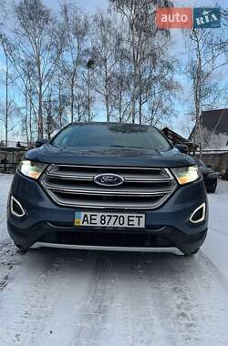 Позашляховик / Кросовер Ford Edge 2018 в 