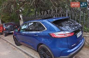Внедорожник / Кроссовер Ford Edge 2020 в 
