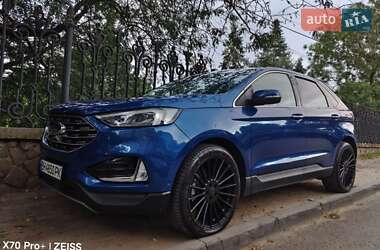 Внедорожник / Кроссовер Ford Edge 2020 в 