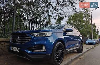 Внедорожник / Кроссовер Ford Edge 2020 в 