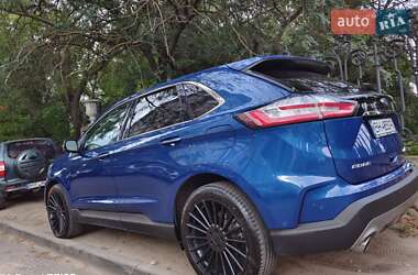 Внедорожник / Кроссовер Ford Edge 2020 в 