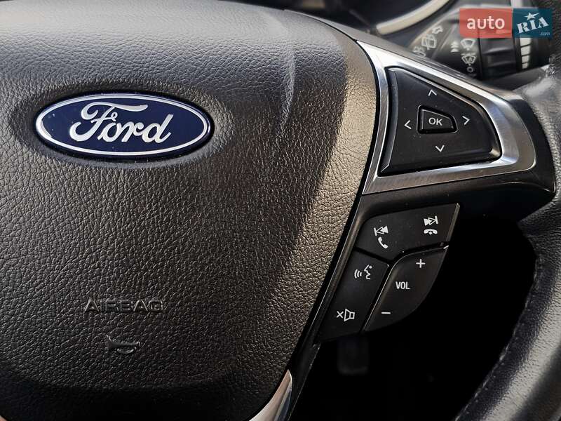 Позашляховик / Кросовер Ford Edge 2020 в Києві