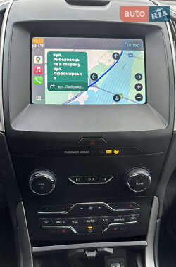 Внедорожник / Кроссовер Ford Edge 2019 в 