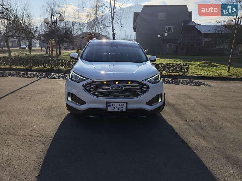 Позашляховик / Кросовер Ford Edge 2020 в Тячеві