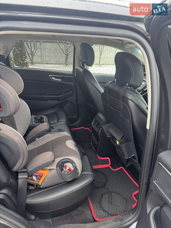 Внедорожник / Кроссовер Ford Edge 2018 в Ивано-Франковске