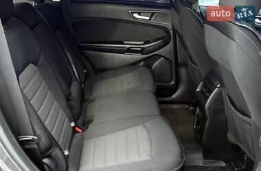 Позашляховик / Кросовер Ford Edge 2017 в 