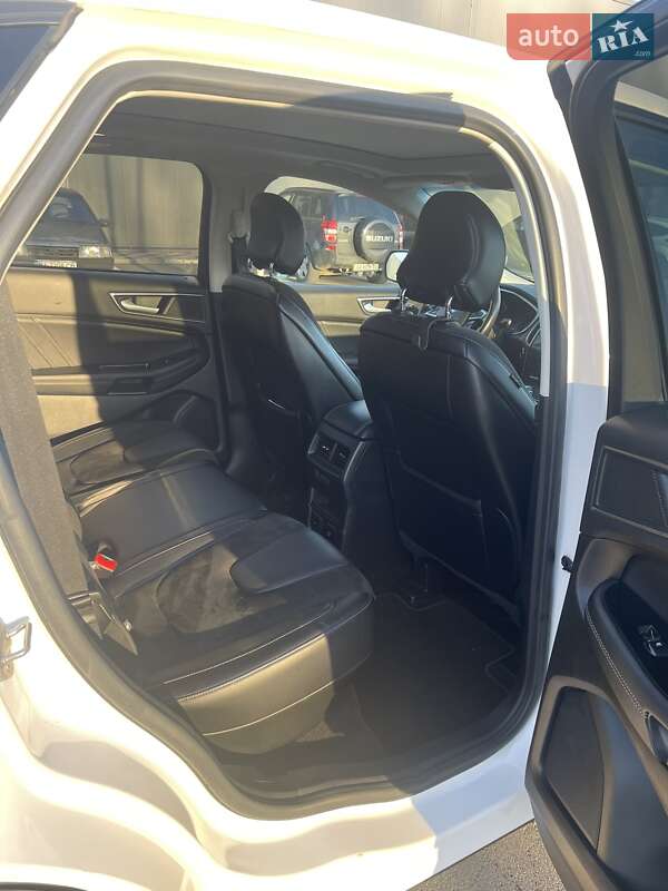 Внедорожник / Кроссовер Ford Edge 2016 в Киеве