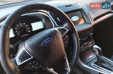 Внедорожник / Кроссовер Ford Edge 2016 в Ровно