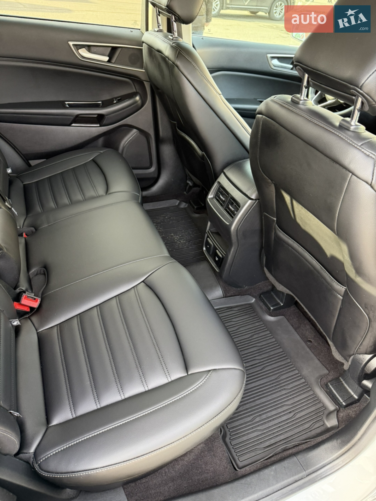 2020 Ford Edge - мініатюра 21