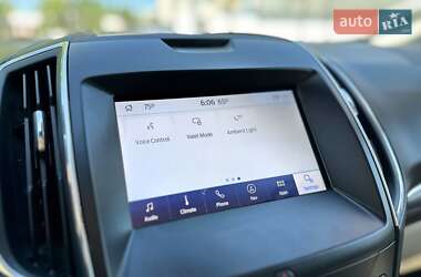 Внедорожник / Кроссовер Ford Edge 2020 в 
