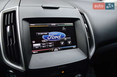 Внедорожник / Кроссовер Ford Edge 2015 в 
