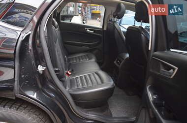 Внедорожник / Кроссовер Ford Edge 2015 в 