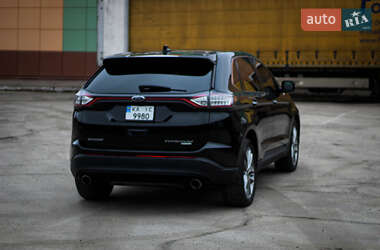 Внедорожник / Кроссовер Ford Edge 2015 в 
