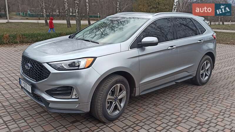 Внедорожник / Кроссовер Ford Edge 2022 в 