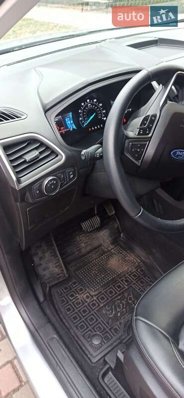Позашляховик / Кросовер Ford Edge 2022 в Лубнах