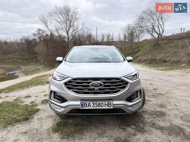 Внедорожник / Кроссовер Ford Edge 2019 в Александрие