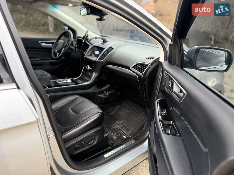 Внедорожник / Кроссовер Ford Edge 2019 в Александрие