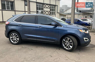 Внедорожник / Кроссовер Ford Edge 2018 в 