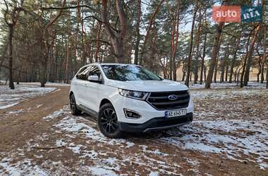 Внедорожник / Кроссовер Ford Edge 2018 в 