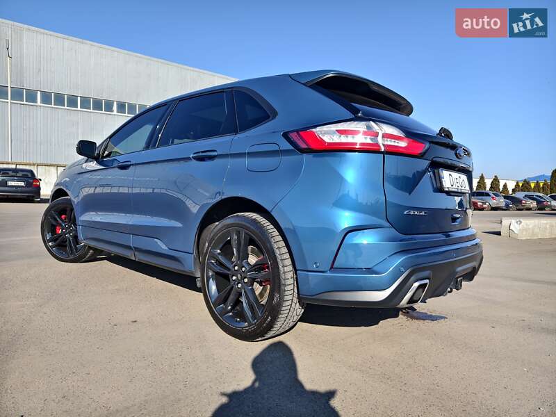 Внедорожник / Кроссовер Ford Edge 2018 в Нововолынске