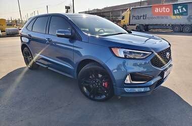 Внедорожник / Кроссовер Ford Edge 2018 в 