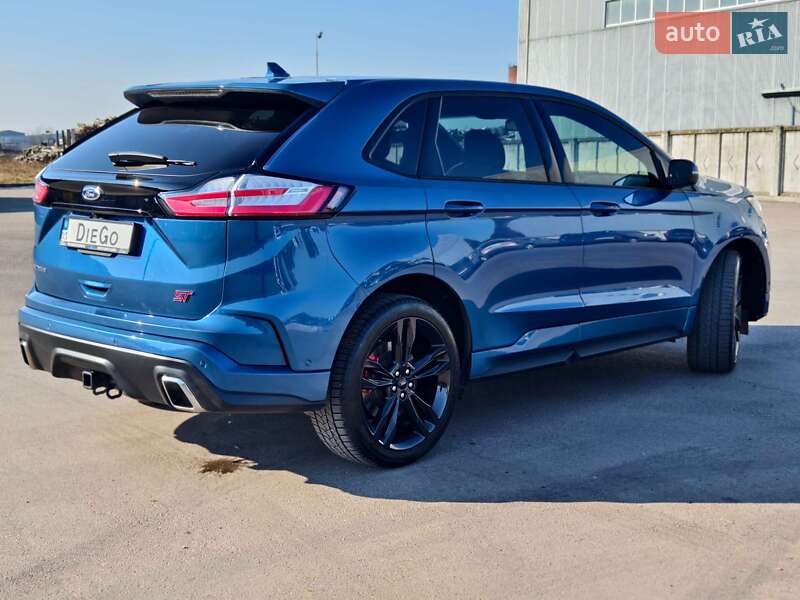 Внедорожник / Кроссовер Ford Edge 2018 в Нововолынске